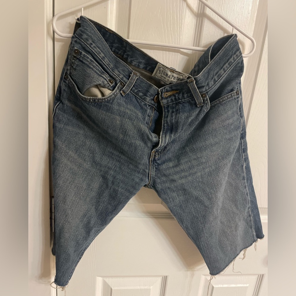 Levi long shorts